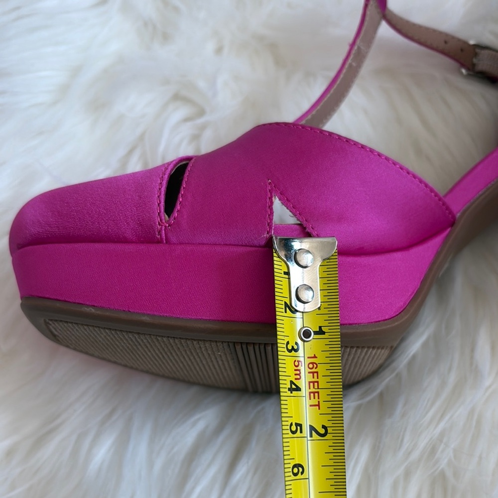 Pop Pink T-Strap Heels with Block Heel - Picture 8 of 9